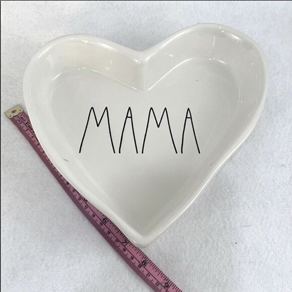 NWT Rae Dunn ceramic MAMA heart dish - Picture 5 of 6